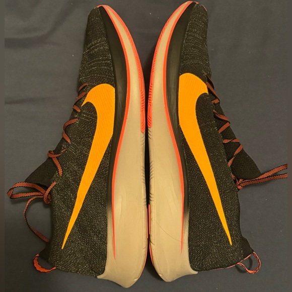 Size 13 Men’s Nike Air Zoom Fly Flyknit FK Black AR4561-068 Flash Crimson Runnin - Picture 3 of 7